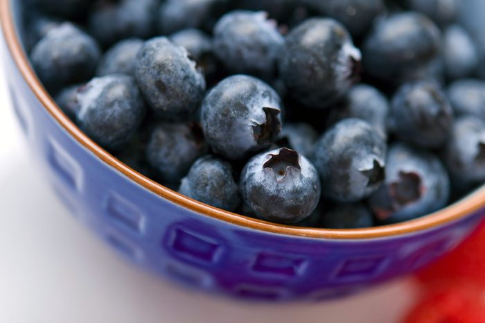 Bowl of blueberries.