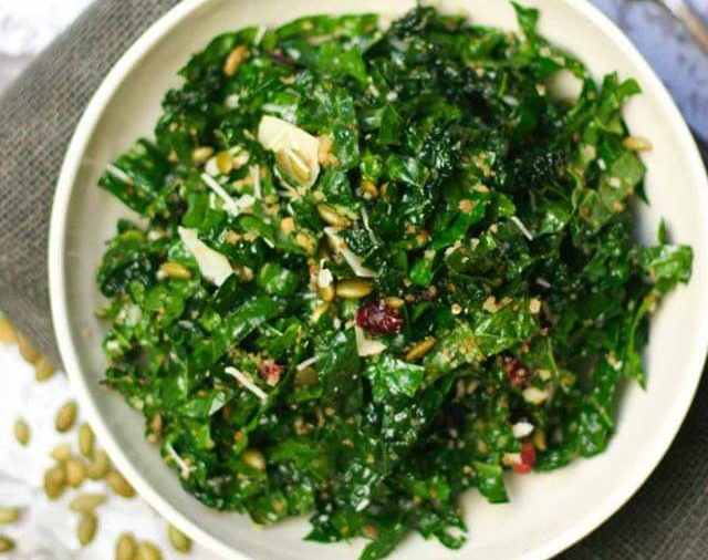 kale salad with cranberries