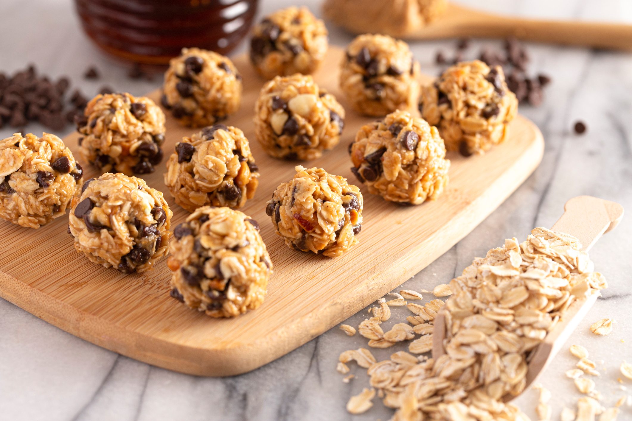 Peanut Butter and Oatmeal Energy Balls with Mini Chocolate Chips Sweetened with Honey