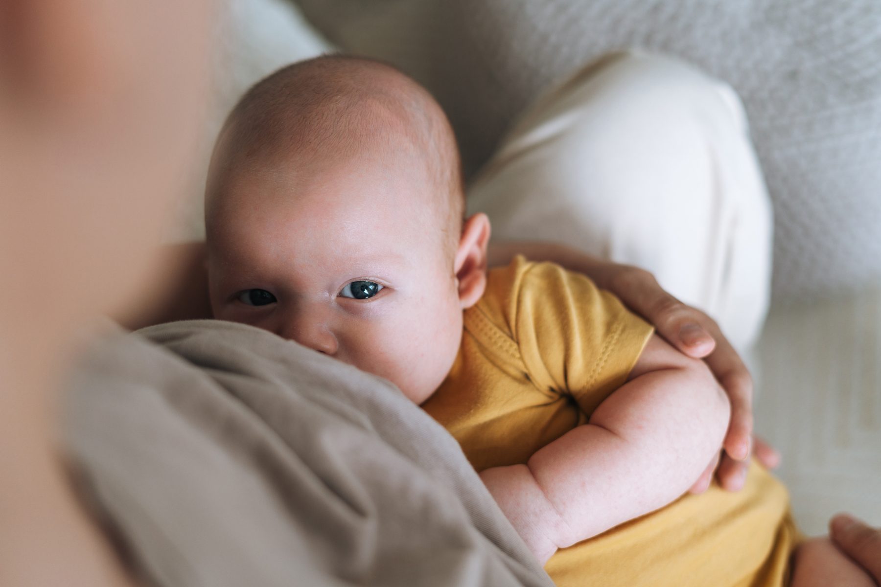 “What I Wish I’d Known About Breastfeeding”: A Doctor Answers Common Patient Questions